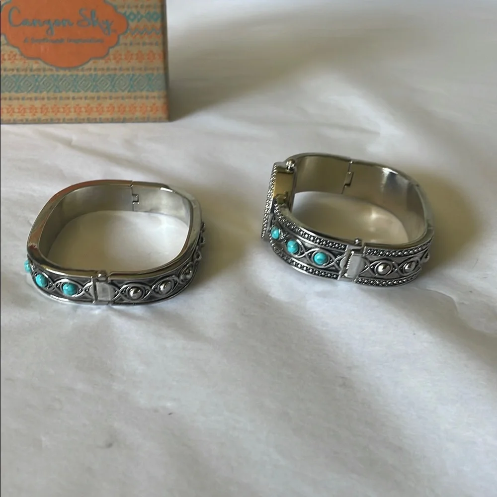 Stylish‎ Silver Watch and Bangle Set